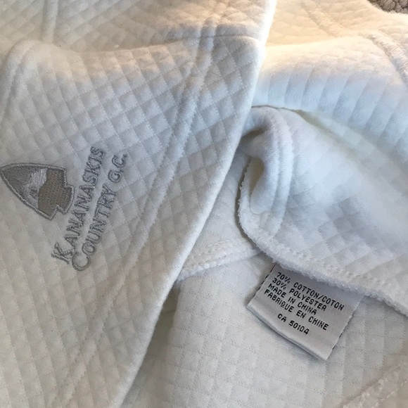 Ladies lightweight, golf vest. Size medium. - Picture 3 of 4